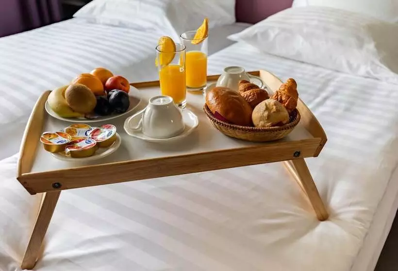 Fotos del hotel Les Nations:  25