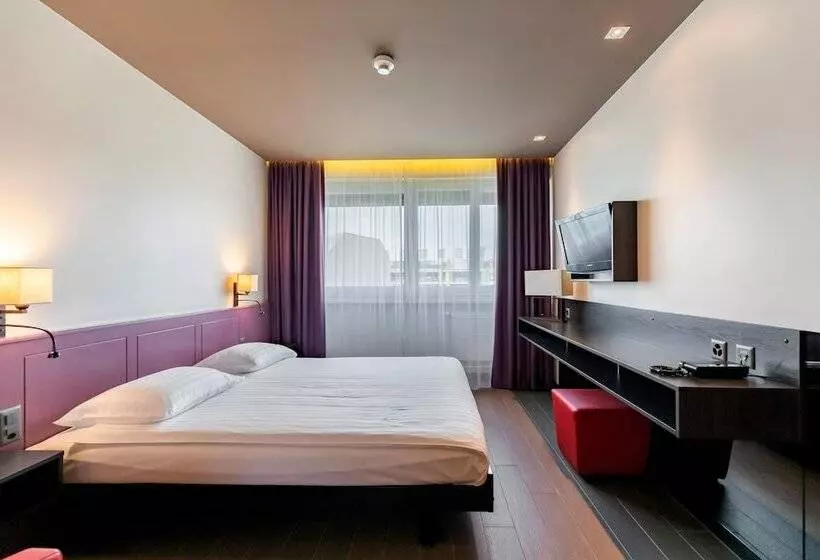 Fotos del hotel Les Nations:  24