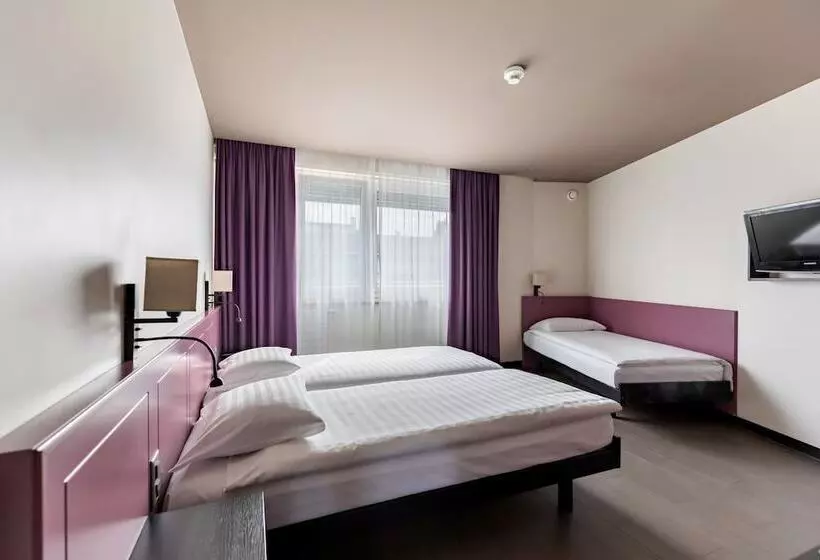 Fotos del hotel Les Nations:  16