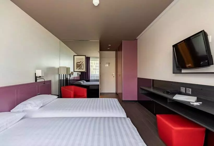 Fotos del hotel Les Nations:  14