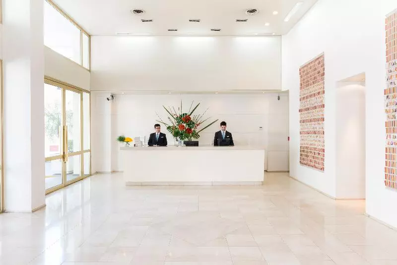 Fotos del hotel Loi Suites Recoleta:  4