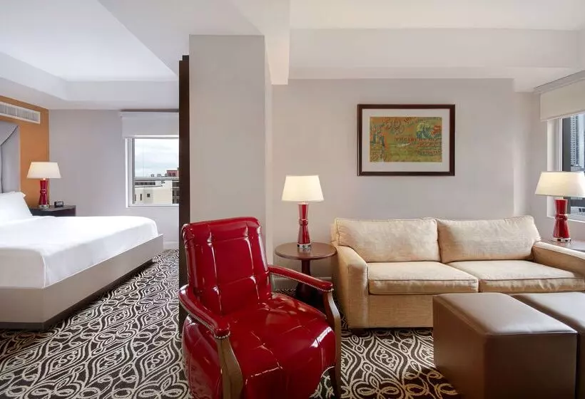 The Sam Houston Hotel, Curio Collection By Hilton