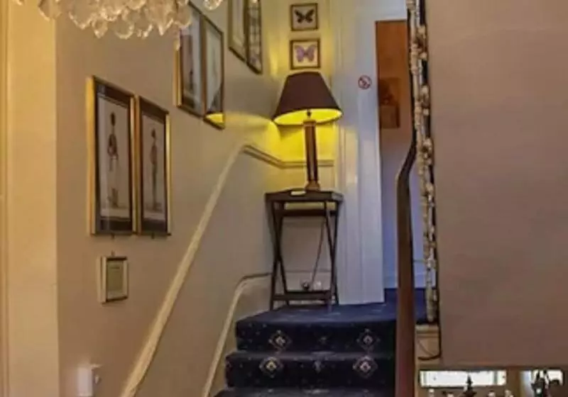 Fotos del hotel Blades:  2