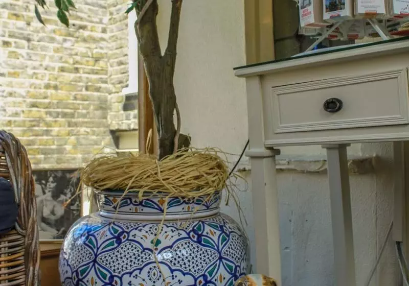 Fotos del hotel Blades:  15