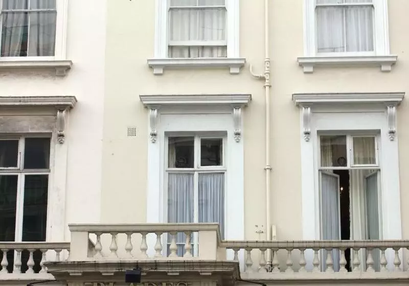 Fotos del hotel Blades:  6