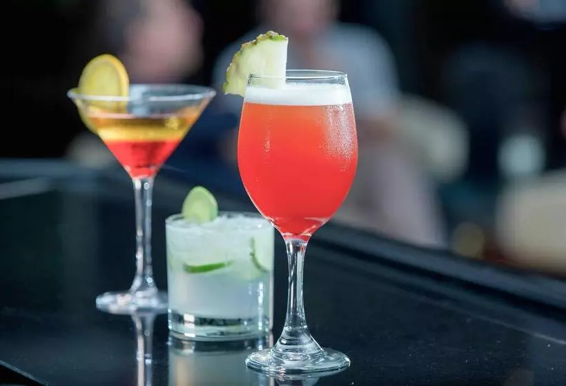 Fotos del hotel Sevilla:  5