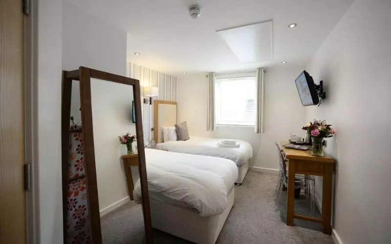 Fotos del hotel Waterside Hotel & Leisure Club:  17