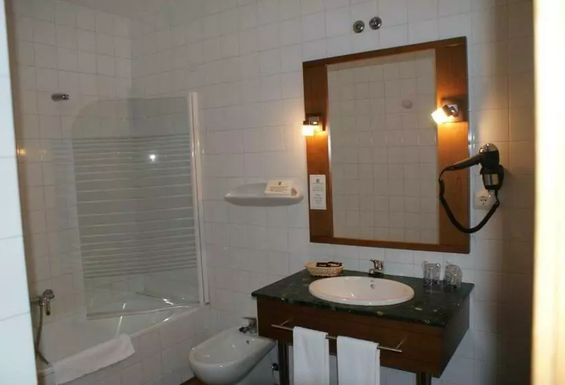 Fotos del hotel Gran Hotel Balneario Baños de Montemayor:  15