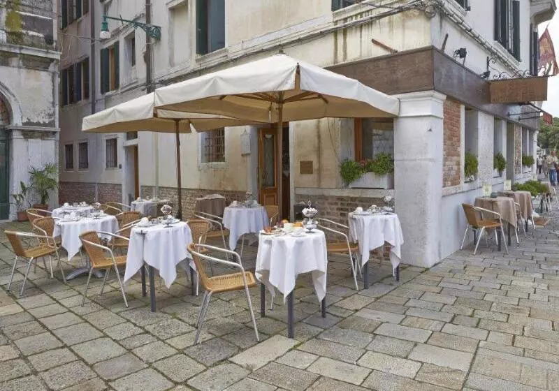 Fotos del hotel Antiche Figure:  9