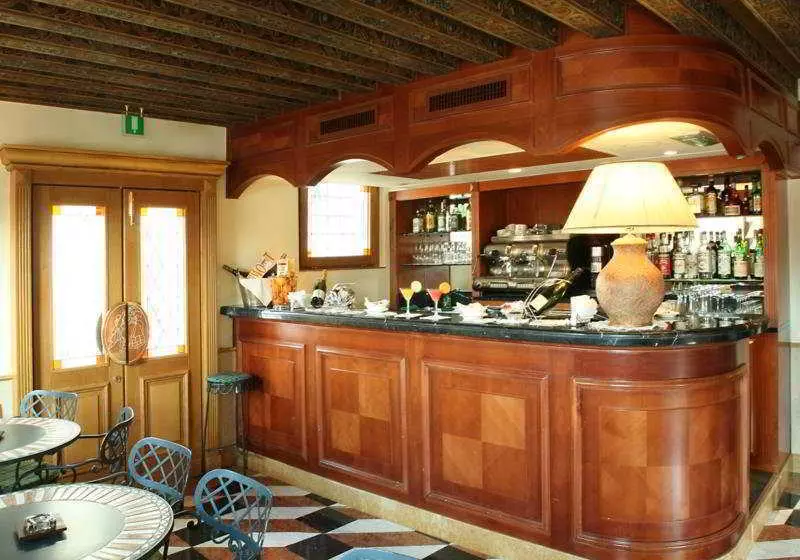 Fotos del hotel Antiche Figure:  10