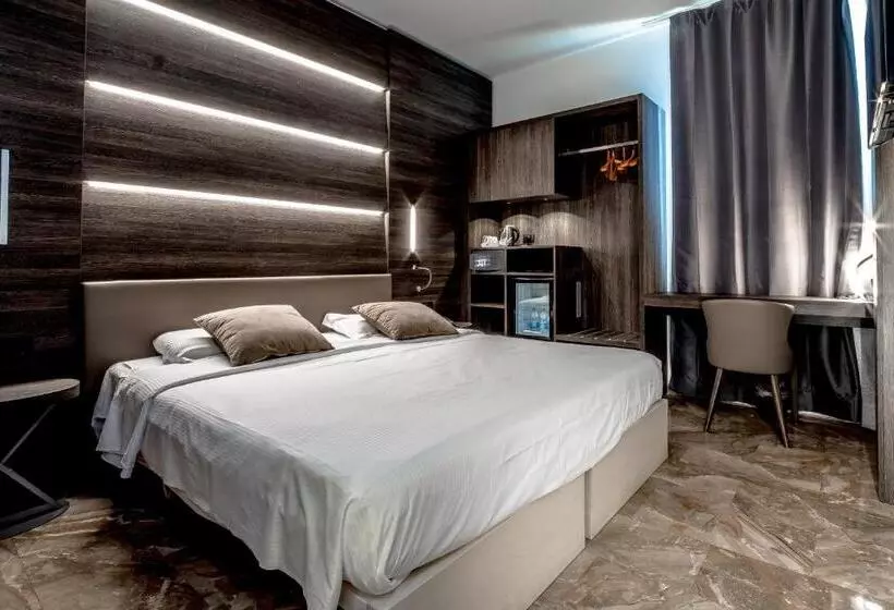 Fotos del hotel Canova:  3