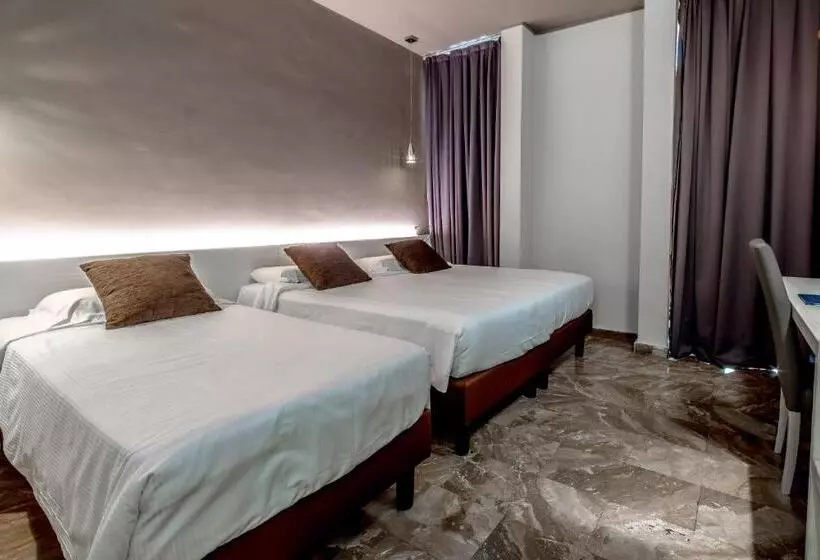 Fotos del hotel Canova:  11