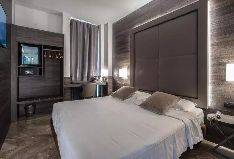 Fotos del hotel Canova:  15