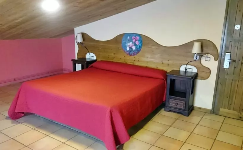 Fotos del hotel El Jou:  5