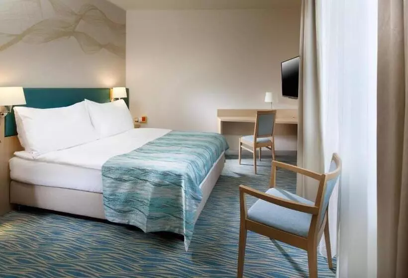 Holiday Inn Prague, An Ihg