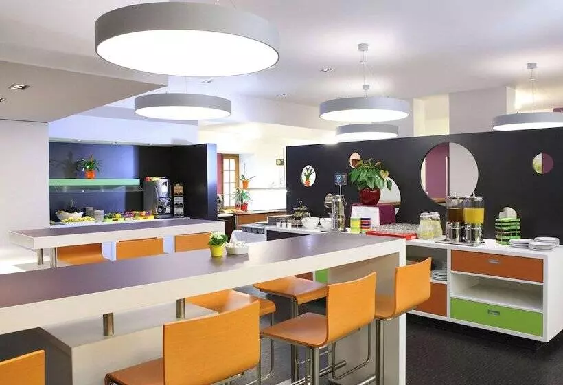 Fotos del hotel Ibis Styles Luzern:  6