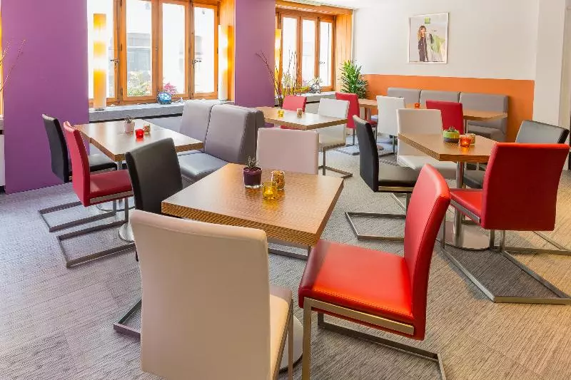 Fotos del hotel Ibis Styles Luzern:  8