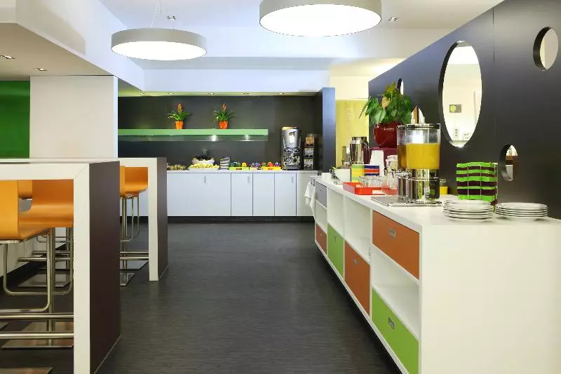 Fotos del hotel Ibis Styles Luzern:  12