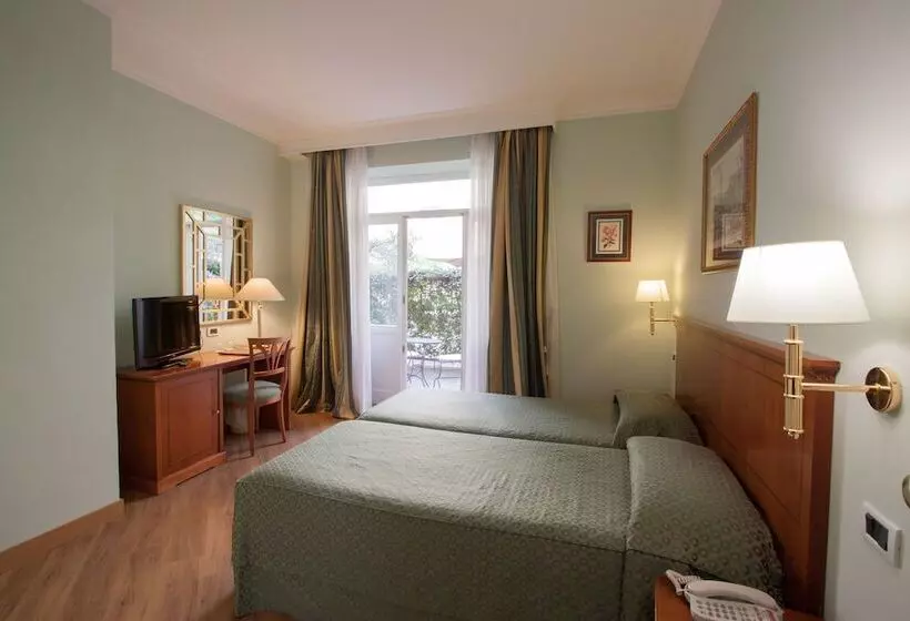 Fotos del hotel Ateneo Garden Palace:  20