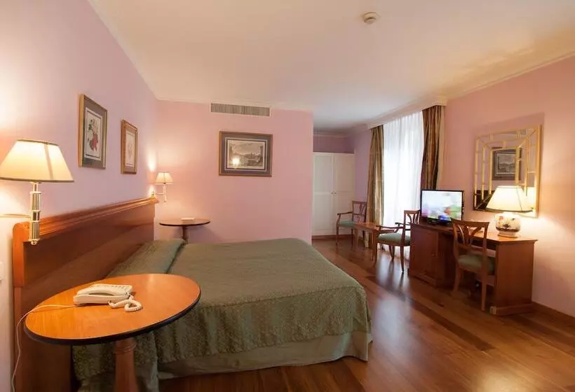 Fotos del hotel Ateneo Garden Palace:  11