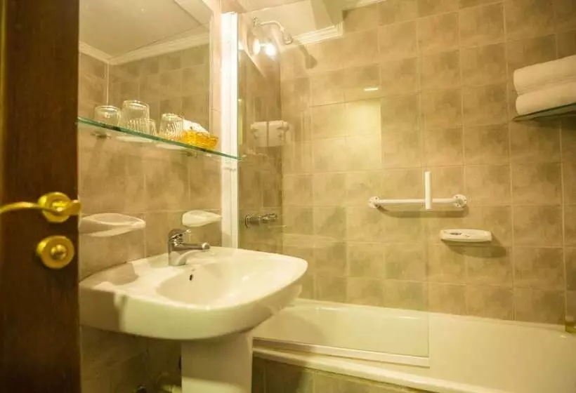 Fotos del hotel Carlos V Patagonia:  20