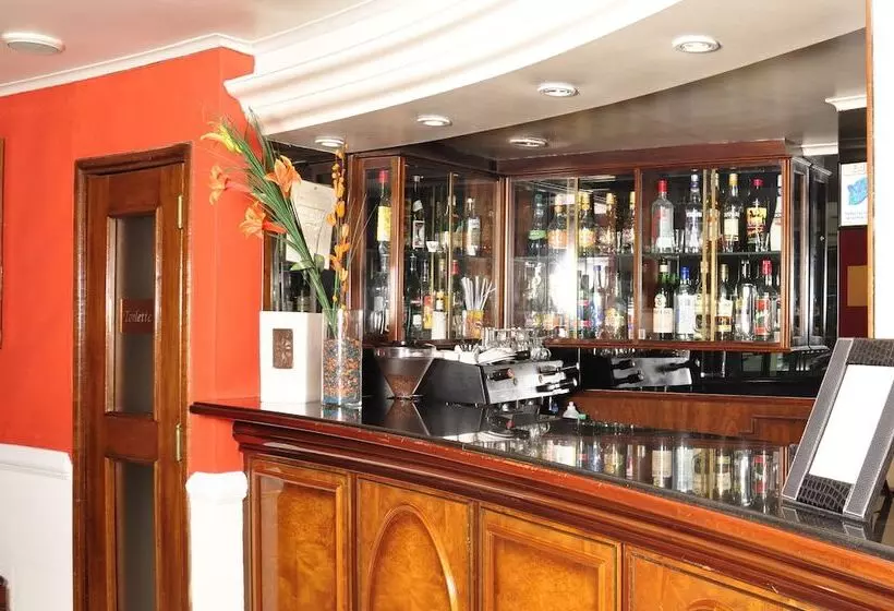 Fotos del hotel Imperial Park:  4