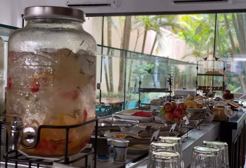 Fotos del hotel Radisson Oscar Freire:  6