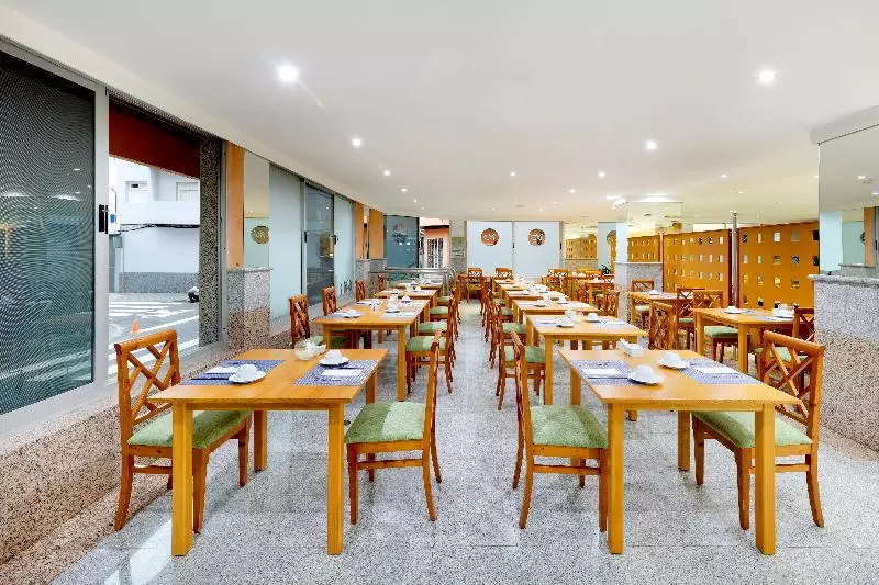 Fotos del hotel Alisios Canteras:  17