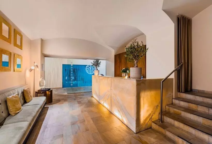 Fotos del hotel Nh Collection Carlo Iv:  21