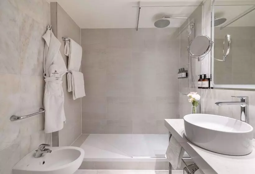 Fotos del hotel Nh Collection Carlo Iv:  26