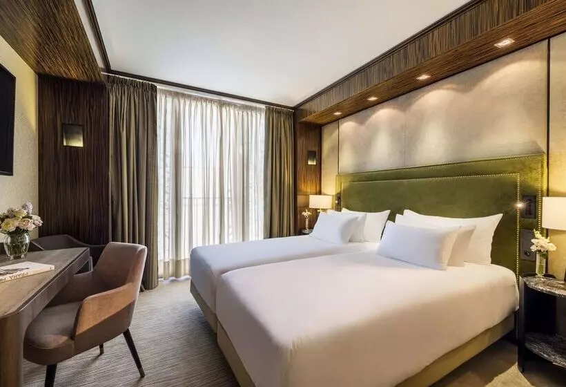 Fotos del hotel Nh Collection Carlo Iv:  5