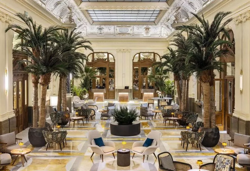 Fotos del hotel Nh Collection Carlo Iv:  43