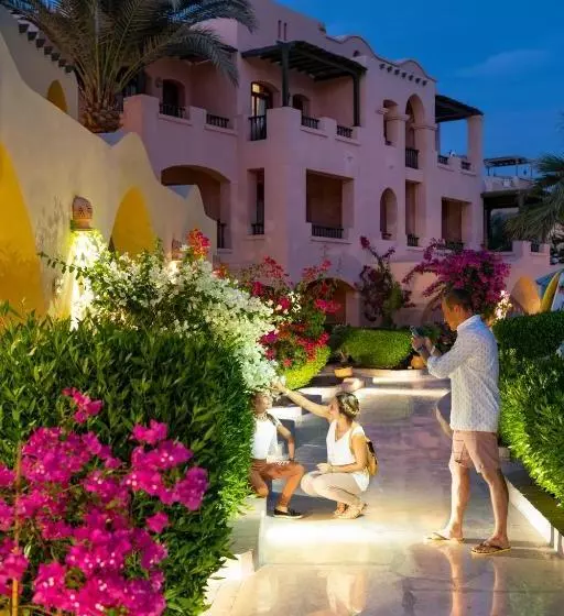 Fotos del hotel The Three Corners Rihana Inn:  7