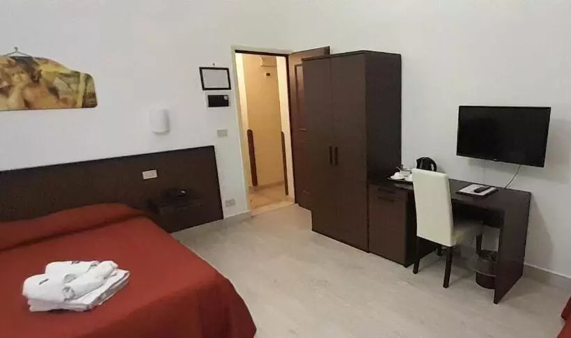 Fotos del hotel Tonic:  25