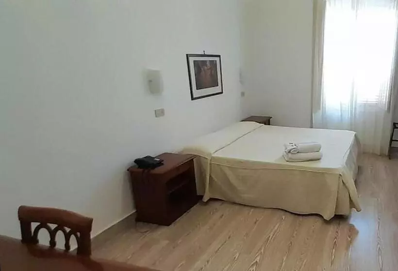 Fotos del hotel Tonic:  21