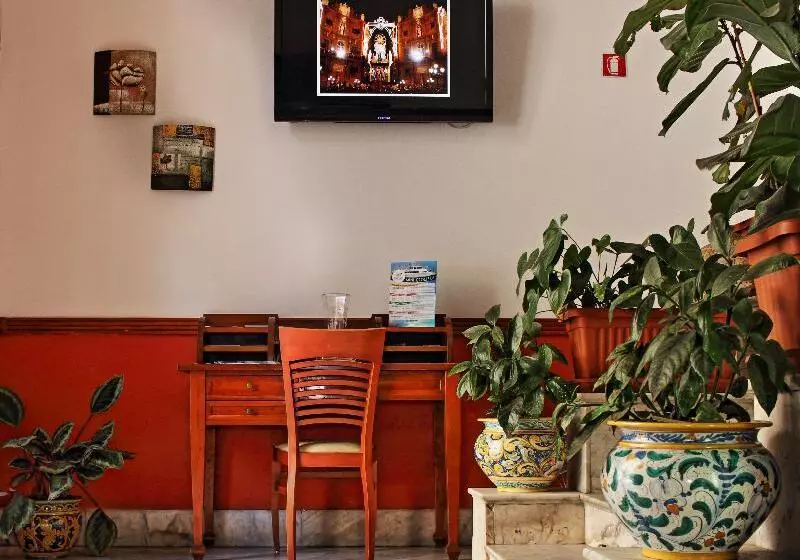 Fotos del hotel Tonic:  5