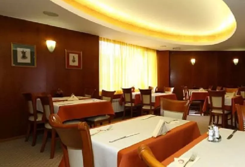 Fotos del hotel Duke Romana:  6