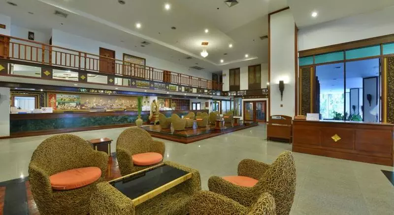 Fotos del hotel Jomtien Thani:  17