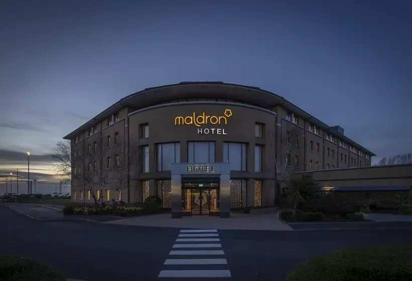 Fotos del hotel Maldron Hotel Belfast International Airport:  6