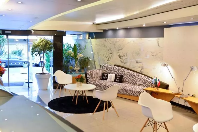 Fotos del hotel Pocitos Plaza:  2