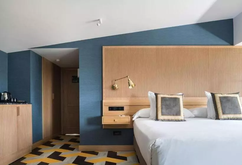 Fotos del hotel Principe Pio:  6