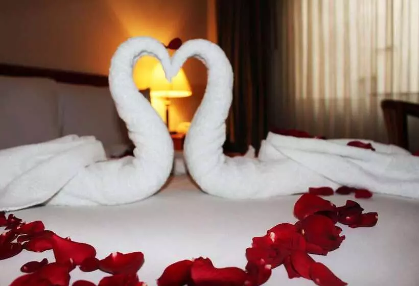 Fotos del hotel Qarmenqa:  25