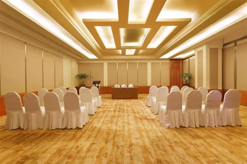 Fotos del hotel Sheraton Chengdu Lido Hotel:  5