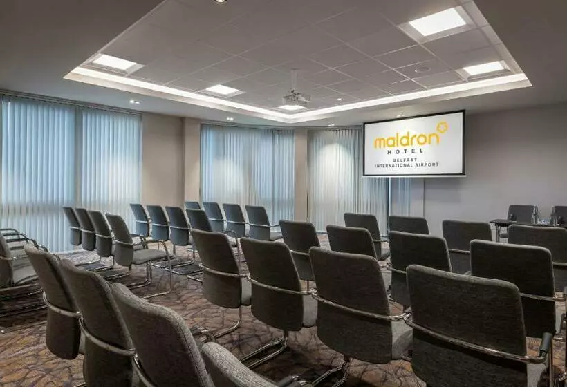 Fotos del hotel Maldron Hotel Belfast International Airport:  5
