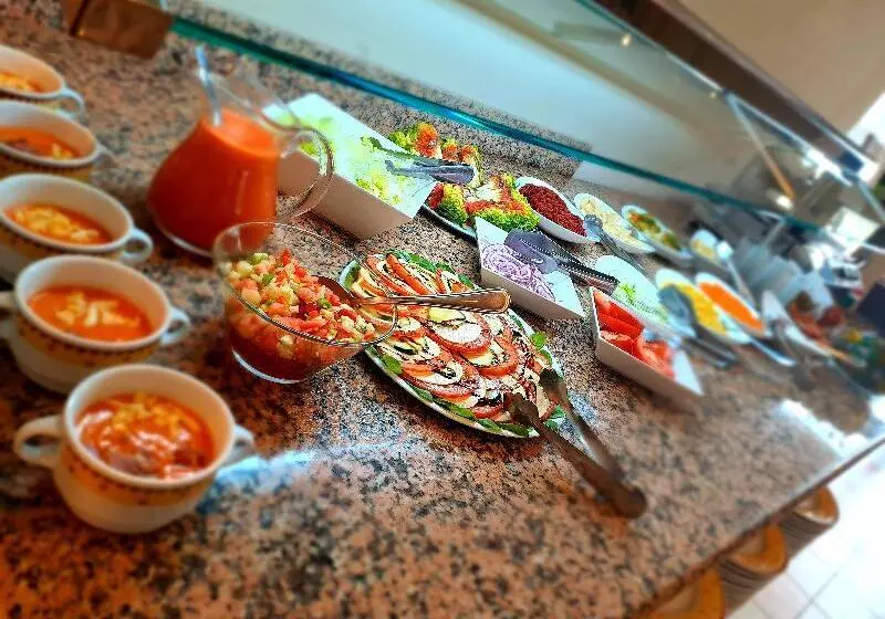 Fotos del hotel Almijara:  13