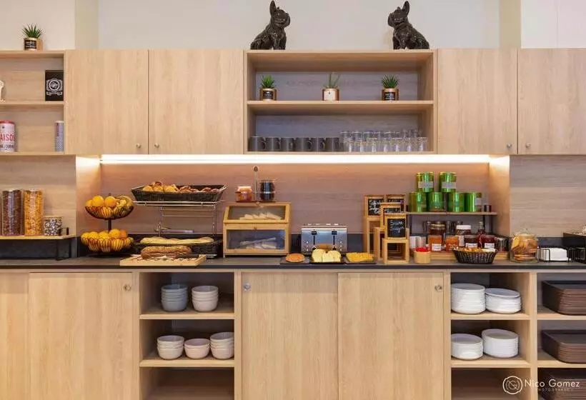 Fotos del hotel Ibis Styles Cannes Le Cannet:  3