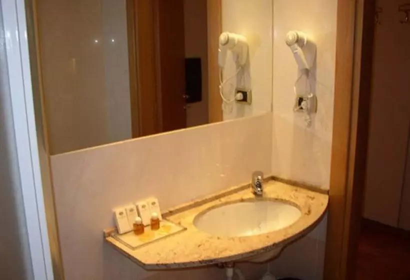 Fotos del hotel Terminal:  13