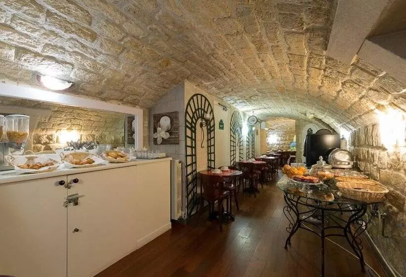 Fotos del hotel Prince Monceau:  4