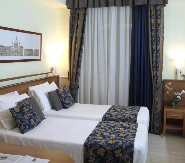 Fotos del hotel Windrose:  7