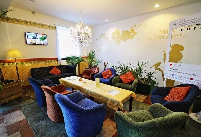 Fotos del hotel Nb Hotel With Free Parking:  2